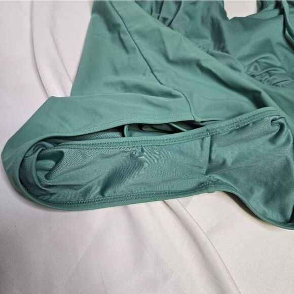 CUPSHE Seaside Holiday green high neck cutout one piece swimsuit L - Picture 6 of 13